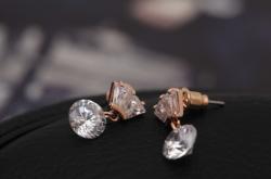 赤峰道耳飾店地址電話號(hào)碼查詢