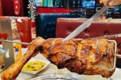 赤峰烤羊腿套餐店電話多少號(hào)