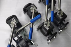 赤峰復(fù)位彈簧廠家電話地址查詢