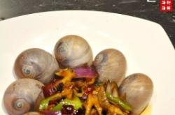 赤峰市小哥倆熏醬坊電話號碼