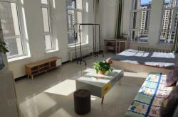 赤峰服裝商貿(mào)城電話地址查詢