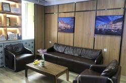 赤峰圣綸招聘電話地址是多少號