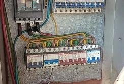 赤峰配電箱維修電話號(hào)碼查詢