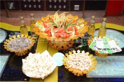 赤峰全家福拍照團(tuán)購電話號碼