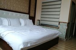 赤峰市新勢力酒店地址電話號碼