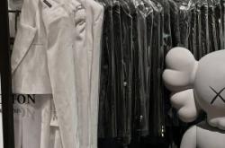 赤峰潮牌實(shí)體店電話地址查詢(xún)