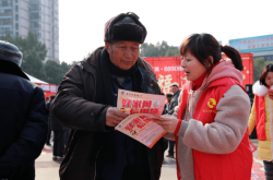 赤峰農(nóng)商銀行貸款電話客服熱線