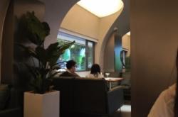 赤峰市綠洲啤酒吧地址電話號碼