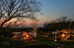 赤峰王家店露營地點(diǎn)電話號碼