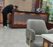 赤峰哪兒有修鞋的店啊電話號(hào)碼