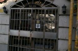 赤峰門窗玻璃廠地址電話號碼