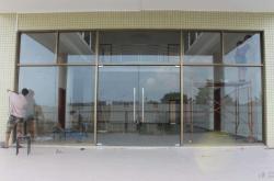 赤峰安裝玻璃門電話號碼多少