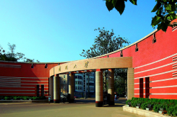 赤峰學(xué)院函授部電話