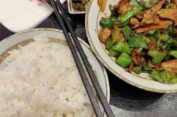 赤峰動車外賣電話多少啊