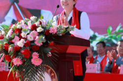 赤峰附中超市電話多少號(hào)啊