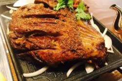 赤峰斯琴阿媽園林路店電話號碼