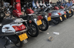 赤峰帶牌銷(xiāo)售摩托車(chē)電話(huà)號(hào)碼