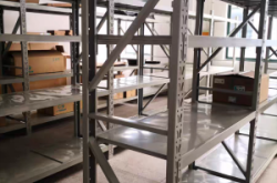 赤峰層板貨架廠家電話號碼