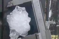 赤峰車窗修復(fù)電話地址是多少號(hào)