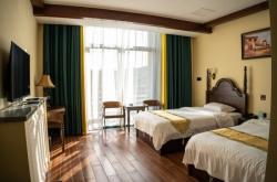 赤峰熱水塘超市電話多少號