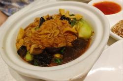 赤峰市內(nèi)大飯店電話多少號(hào)