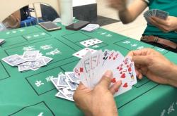 赤峰拖拉機(jī)撲克店電話地址查詢