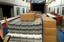 赤峰修箱貨車電話多少啊