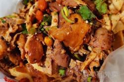 赤峰哥倆熟食店電話多少號