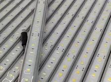 赤峰追光者透鏡廠家電話號(hào)碼