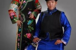 赤峰哪里有賣蒙古族服裝的