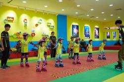 赤峰輪滑實體店電話地址查詢