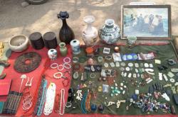 赤峰地?cái)偡b批發(fā)市場電話號碼