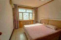 赤峰紅山十中校長(zhǎng)電話號(hào)碼