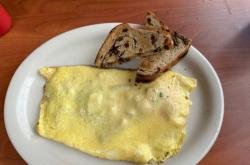 赤峰橋北泰式餐廳電話地址查詢