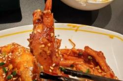 赤峰鴨爪爪火鍋店電話號碼