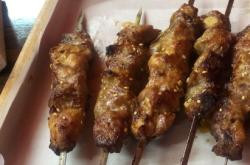 赤峰脆皮烤五花肉店電話號碼