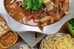 赤峰三道街牛骨頭店電話號碼