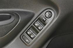 赤峰維修車窗升降器電話號(hào)碼