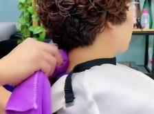 赤峰美發(fā)燙發(fā)團(tuán)購群電話號(hào)碼