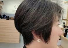 赤峰卷卷美發(fā)造型店電話號(hào)碼