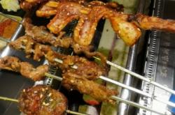 赤峰市路邊燒烤地址電話號碼