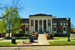 赤峰荷馬實驗學(xué)校招生電話號碼