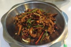 赤峰附近美食團(tuán)購(gòu)群電話號(hào)碼