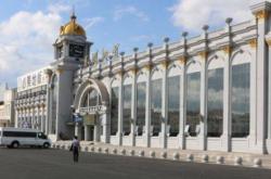 赤峰進京臨客酒店電話號碼查詢