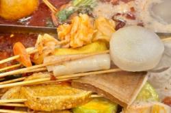 赤峰地?cái)偮槔贝娫挾嗌偬?>
			<span>便民電話</span>
		</a>
	</div>
	<div   id=