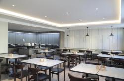 赤峰經(jīng)棚飯店電話