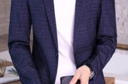 赤峰男西服訂做電話號(hào)碼是多少