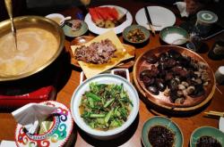 赤峰蒼狼飯店電話多少號(hào)