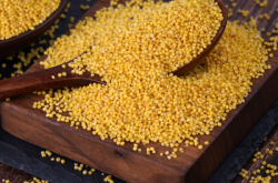 赤峰糧市回民飯店電話地址查詢