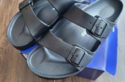 赤峰勃肯拖鞋店地址電話號碼